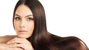 تعرفي على فوائد زيت الذرة للشعر